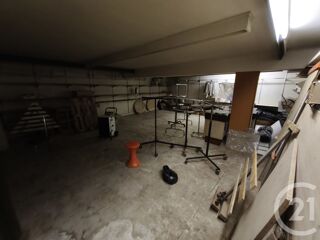  Maison � vendre 2 pi�ces 300 m�