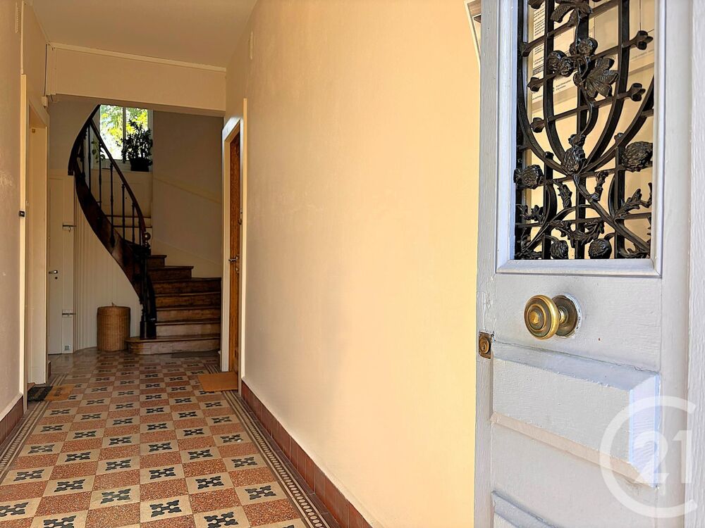 vente Appartement - 4 pièce(s) - 94 m² Besançon (25000)