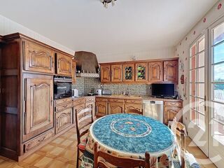  Maison à vendre 8 pièces 247 m²