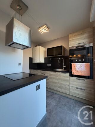  Appartement � louer 3 pi�ces 65 m�