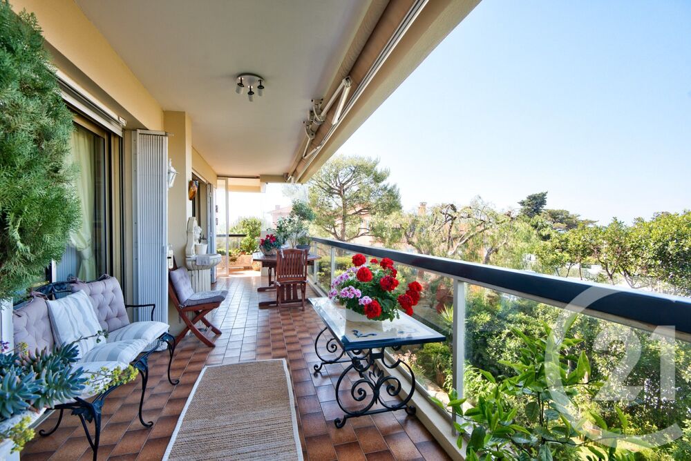 vente Appartement - 4 pièce(s) - 96 m² Nice (06300)