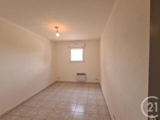  Appartement à louer 2 pièces 45 m²