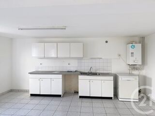  Appartement à louer 3 pièces 88 m²