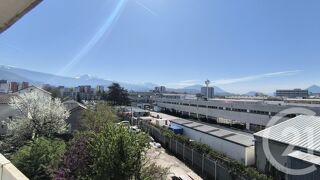  Appartement  vendre 6 pices 106 m