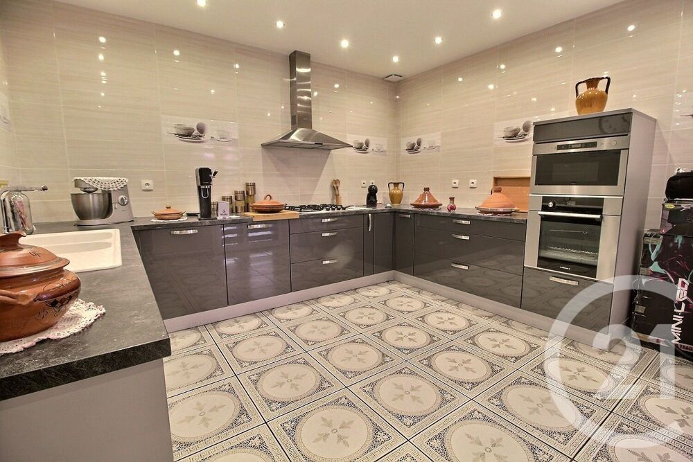vente Maison - 5 pièce(s) - 140 m² Montluel (01120)