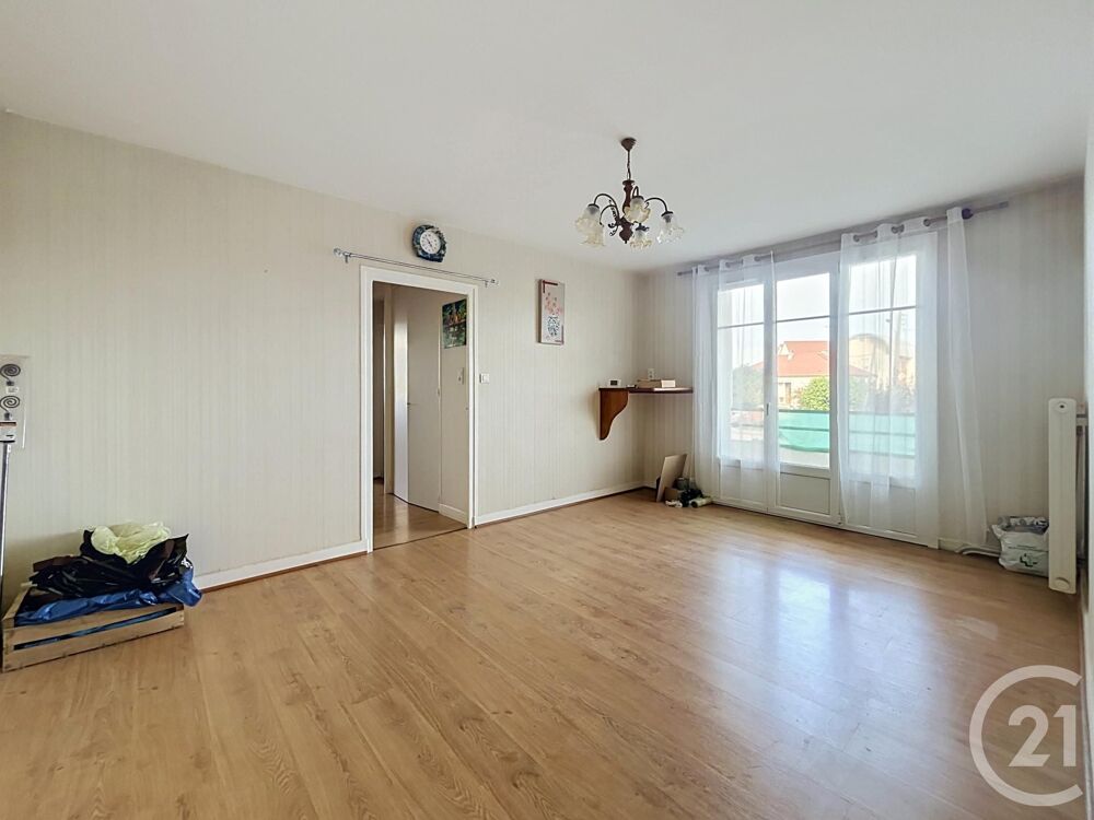 location Appartement - 4 pièce(s) - 66 m² Saint-Pourçain-sur-Sioule (03500)