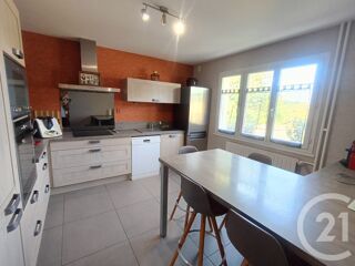  Maison � vendre 8 pi�ces 300 m�