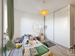  Appartement � vendre 4 pi�ces 100 m�