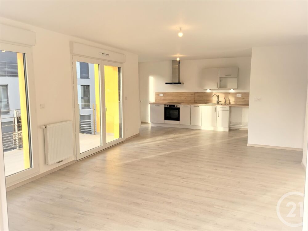 location Appartement - 4 pièce(s) - 98 m² Tours (37100)