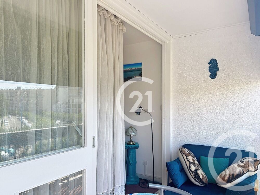 Uniquement chez CENTURY 21 - ELNE Appartement T1 ( 2....