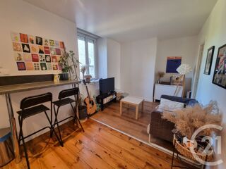  Appartement à louer 3 pièces 46 m²