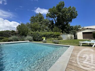  Maison � vendre 8 pi�ces 329 m�