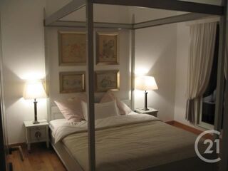 Appartement à louer 4 pièces 125 m²