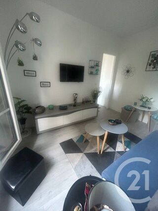  Appartement à louer 1 pièce 23 m²