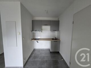  Appartement à louer 2 pièces 37 m²
