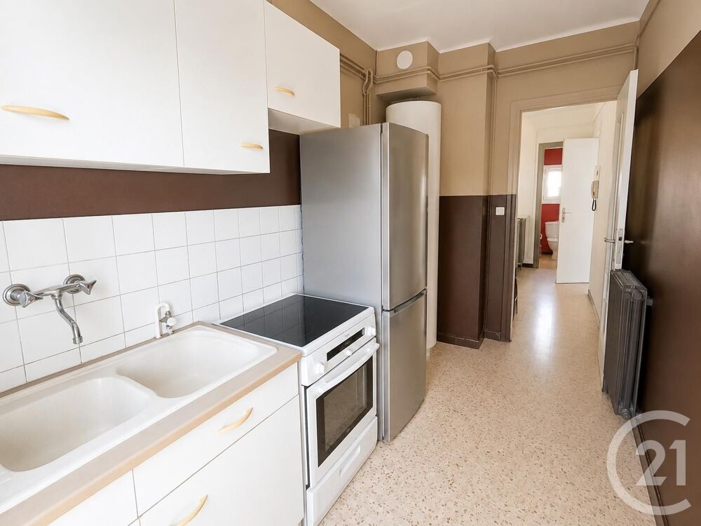 À BagnolssurCèze, profitez d'un appartement de 55m², ent....