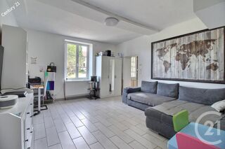  Maison à vendre 8 pièces 215 m²