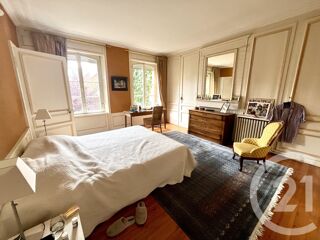  Maison � vendre 15 + pi�ces 550 m�