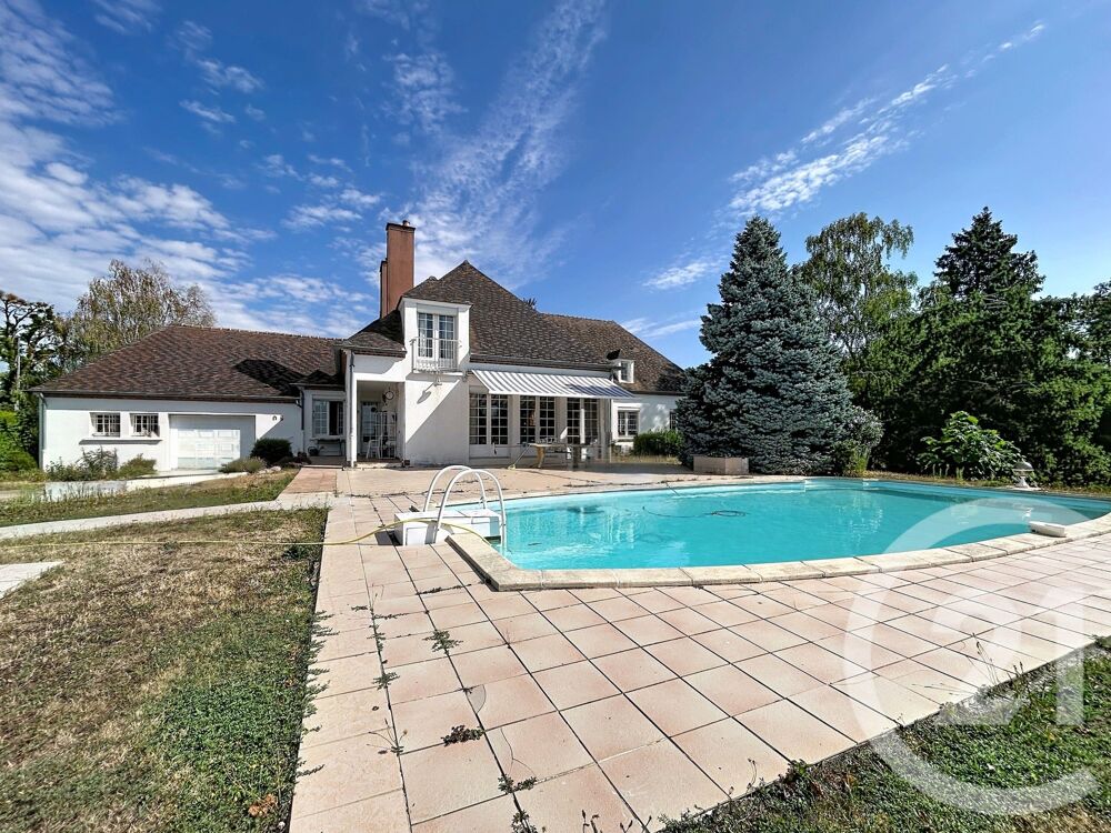 vente Maison - 7 pièce(s) - 350 m² Saint-Gérand-le-Puy (03150)