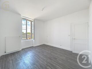  Appartement à louer 3 pièces 70 m²