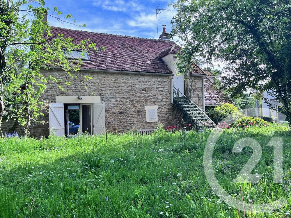 Maison de charme en pierres de taille de 100m² avec son ....