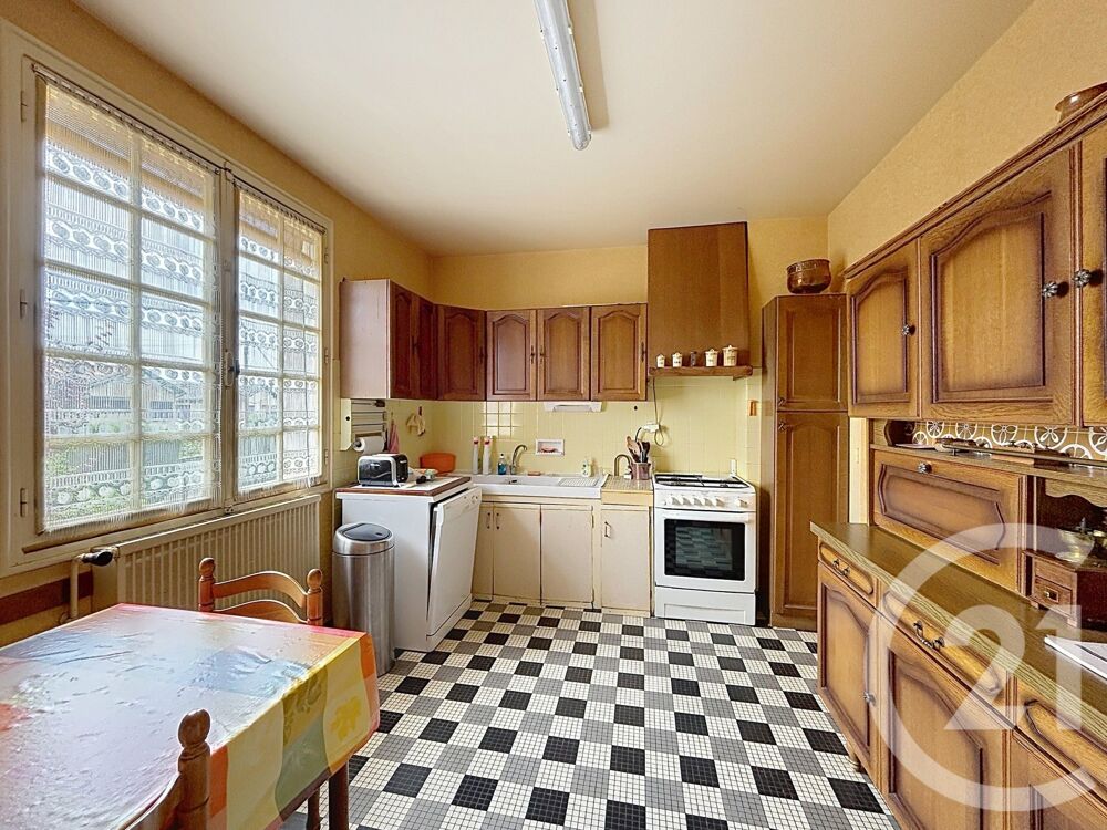 CENTURY 21 vous propose cette habitation située en plein....