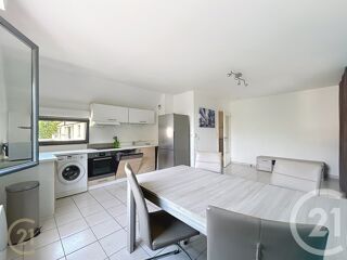  Appartement à louer 2 pièces 48 m²