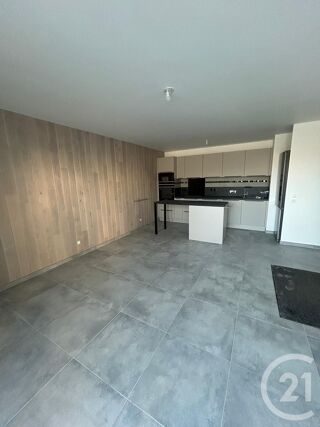  Appartement à louer 3 pièces 66 m²