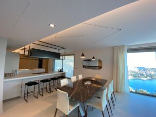  Maison à louer 6 pièces 360 m²