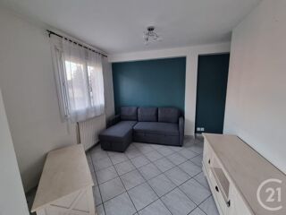  Appartement à louer 3 pièces 68 m²