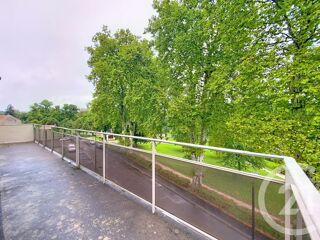  Appartement à louer 3 pièces 67 m²