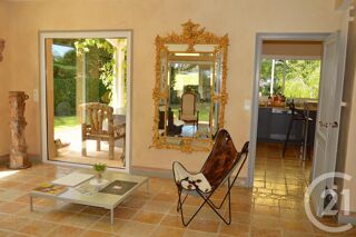  Maison  vendre 7 pices 285 m