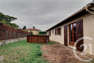 location Maison - 5 pièce(s) - 90 m² Sainte-Julie (01150)