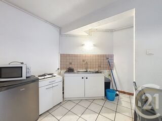  Appartement à louer 1 pièce 39 m²