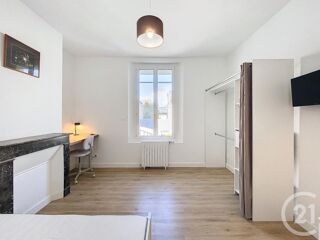  Appartement � louer 7 pi�ces 14 m� Tours