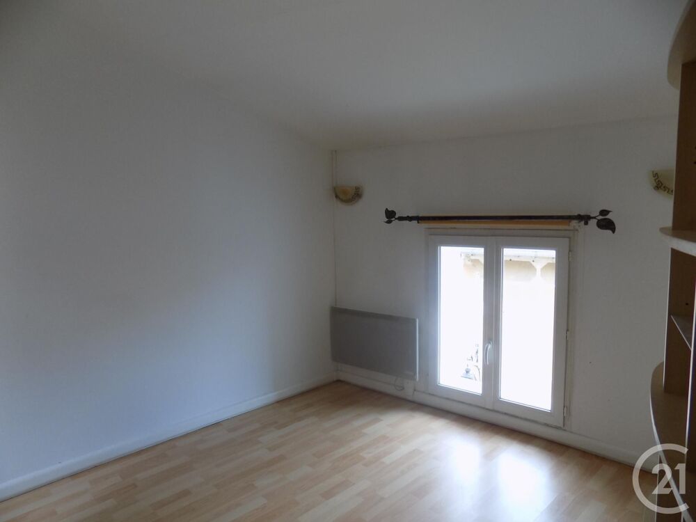 location Maison - 3 pièce(s) - 56 m² Chusclan (30200)