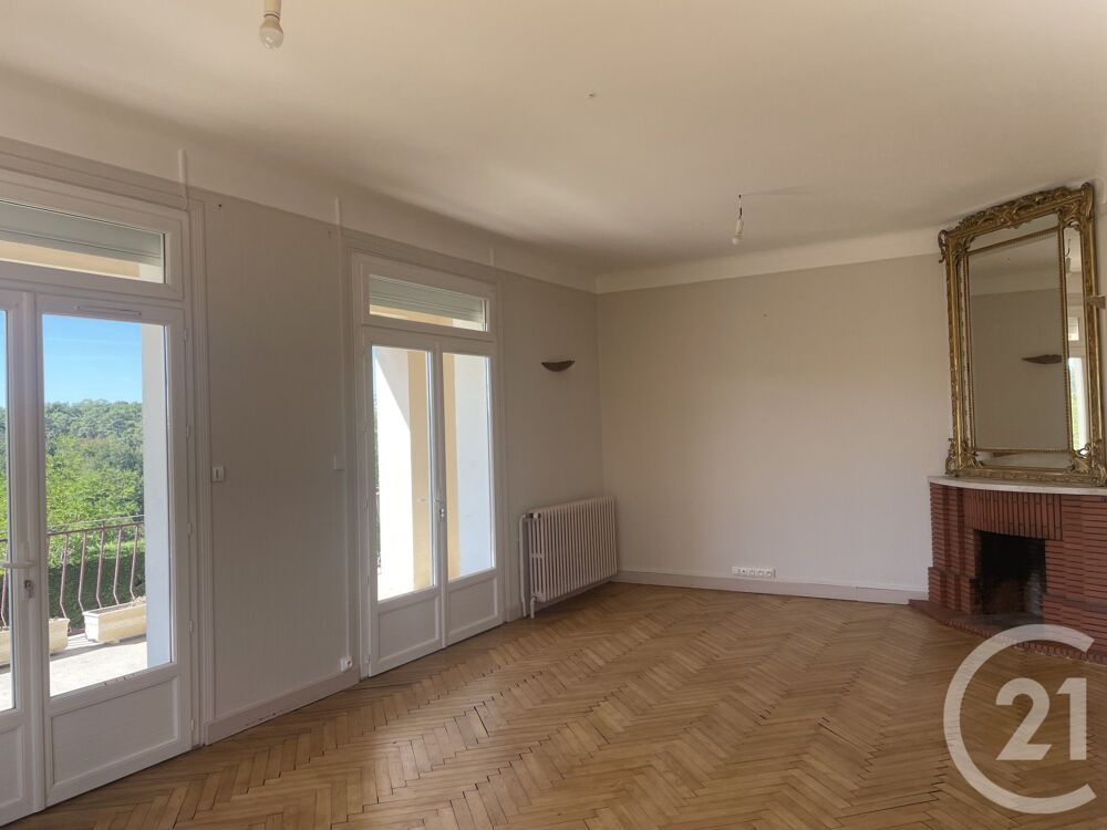 Vous recherchez une grande maison au calme alliant le ch....