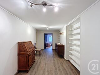  Appartement � louer 5 pi�ces 104 m�