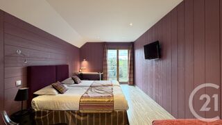  Immeuble à vendre 620 m²