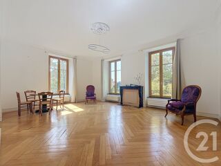 vente Appartement - 6 pièce(s) - 141 m² Sochaux (25600)