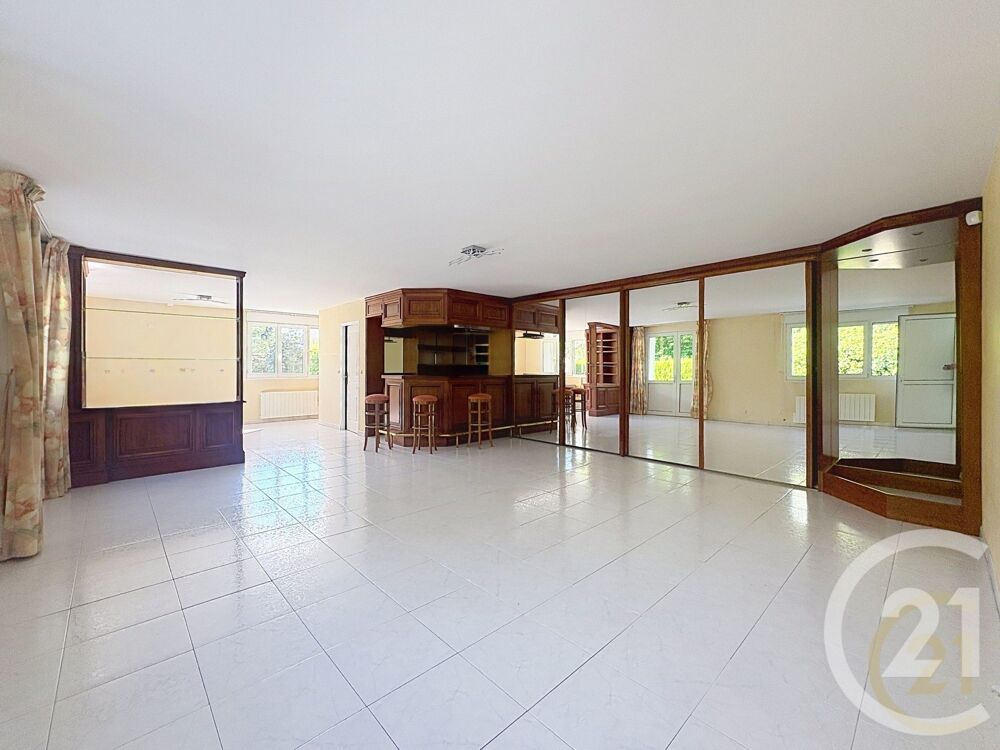 vente Maison - 6 pièce(s) - 255 m² Moret-sur-Loing (77250)