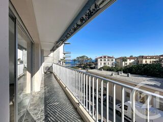 location Appartement - 4 pièce(s) - 82 m² Antibes (06600)