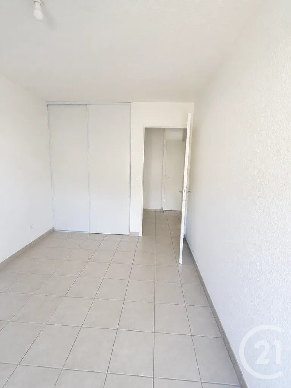 location Appartement - 3 pièce(s) - 53 m² Lesparre-Médoc (33340)
