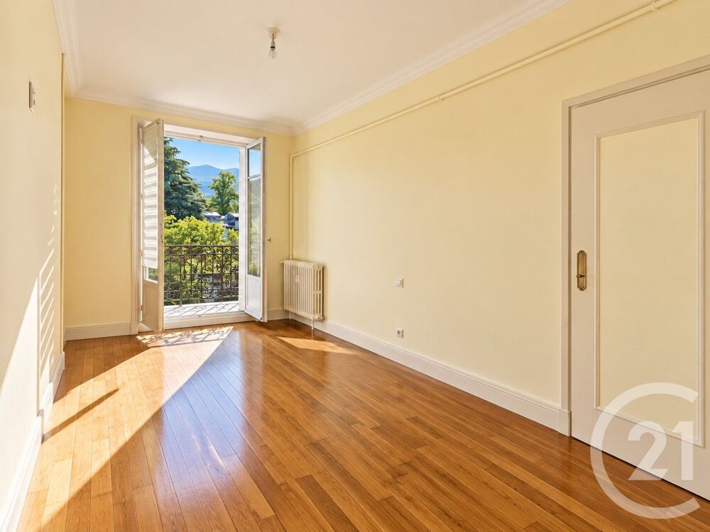 vente Appartement - 3 pièce(s) - 90 m² Aix-les-Bains (73100)