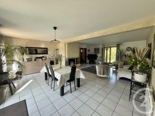  Maison à vendre 7 pièces 212 m²