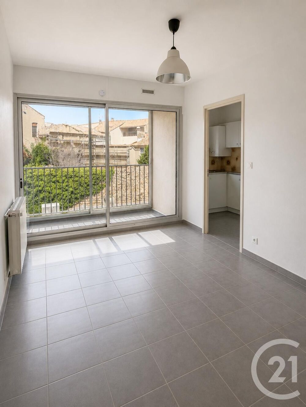 location Appartement - 1 pièce(s) - 22 m² Bagnols-sur-Cèze (30200)