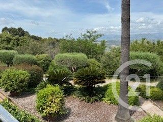  Appartement à louer 2 pièces 29 m²