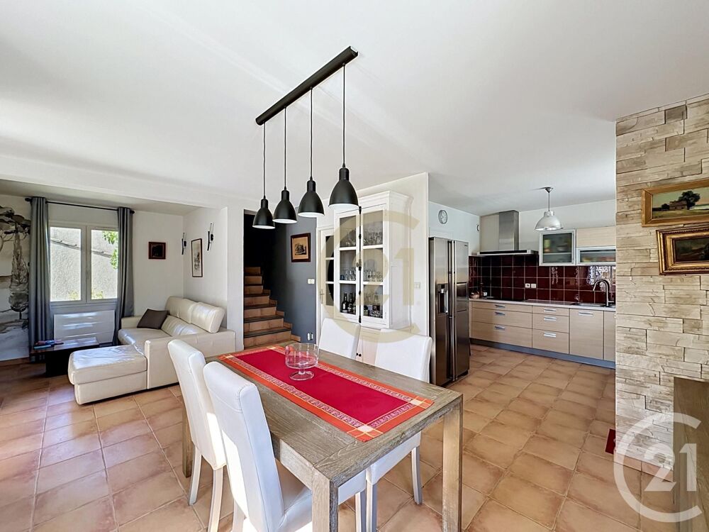vente Maison - 5 pièce(s) - 122 m² Remoulins (30210)