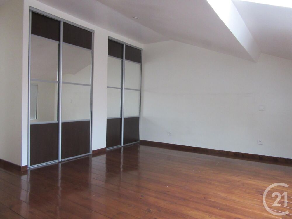 - DAX : Duplex d'une surface habitable de 64.31 m² loi c....