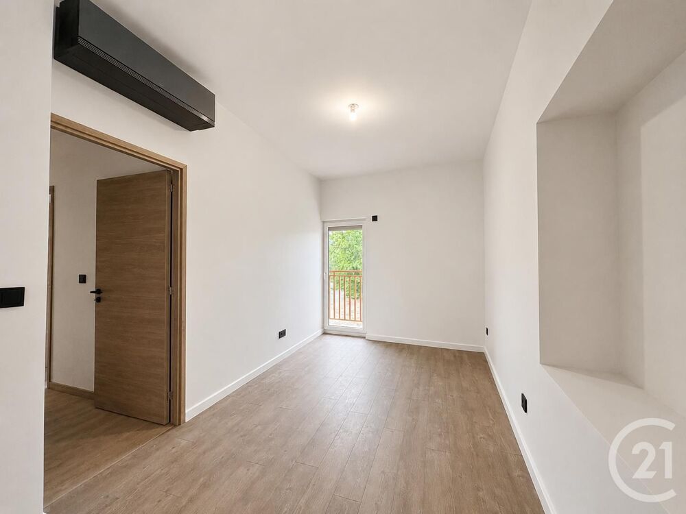 vente Appartement - 3 pièce(s) - 58 m² Jacob-Bellecombette (73000)
